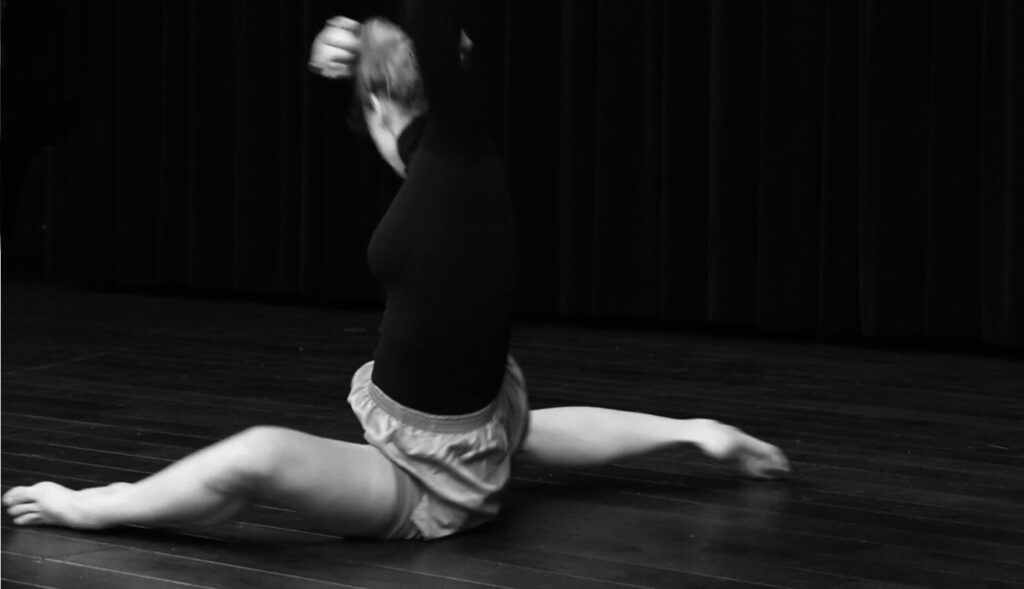 VIDEO DANCE IMPROVISATION